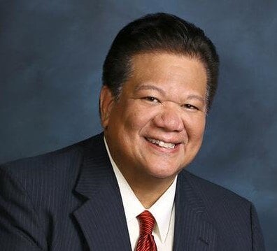 Jesse Dogillo Headshot